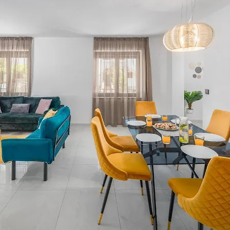 New 2021! Stella * Porec