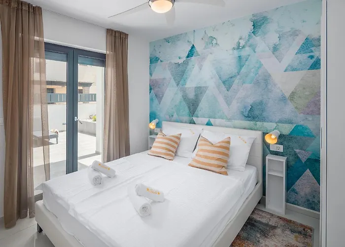 New 2021! Stella ポレッチ